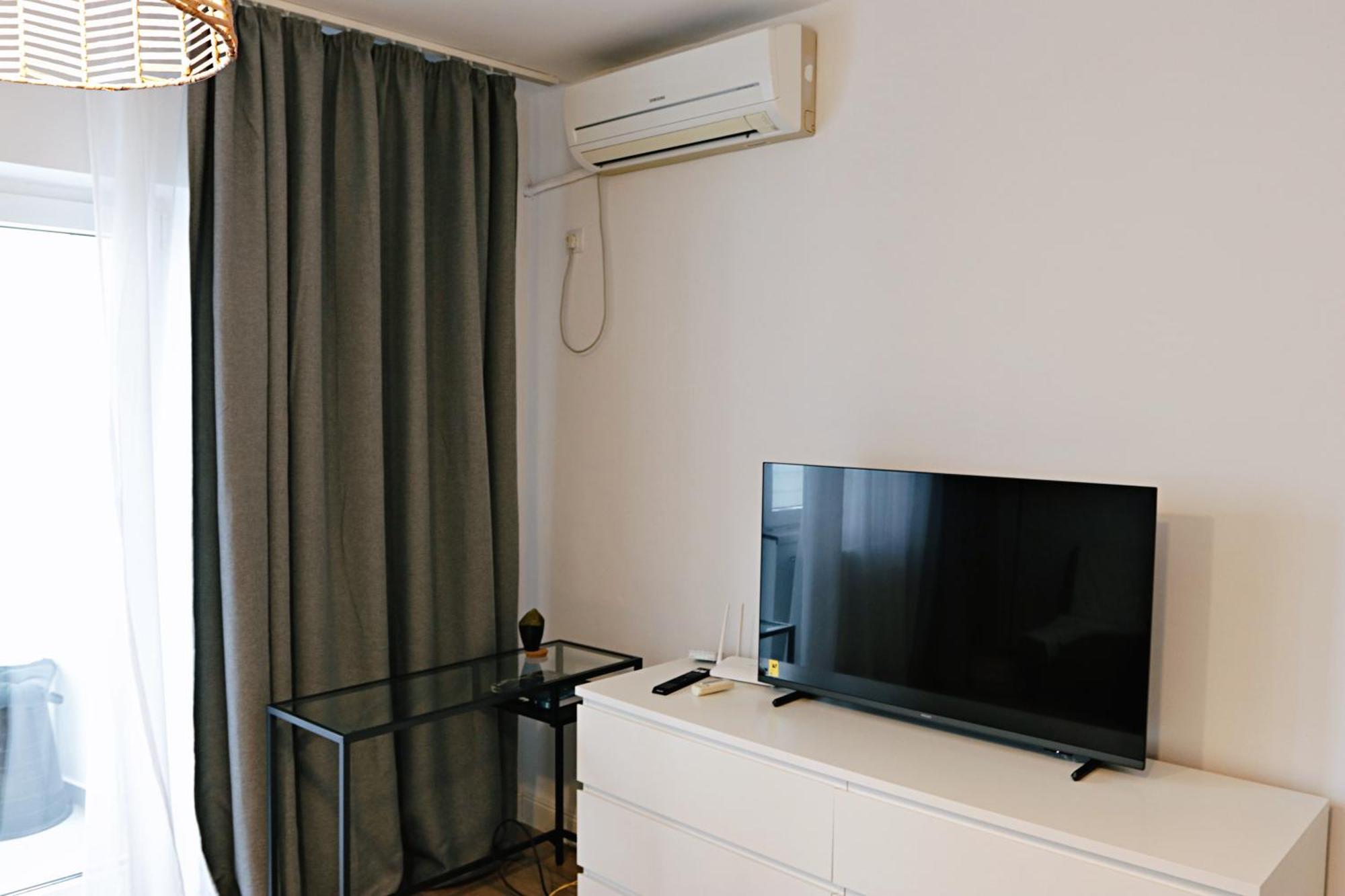 Inception I Timpuri Noi Apartment *